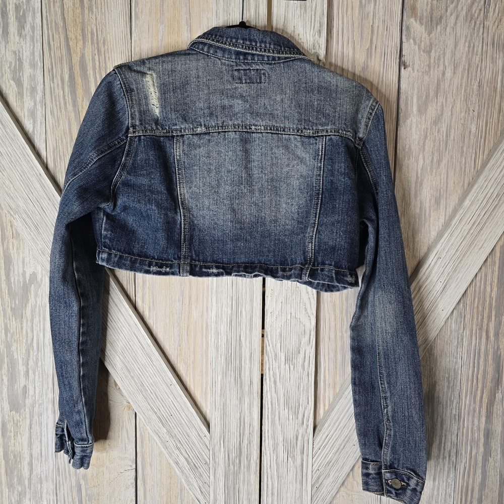Denim Cropped Jacket - Picture 2 of 4